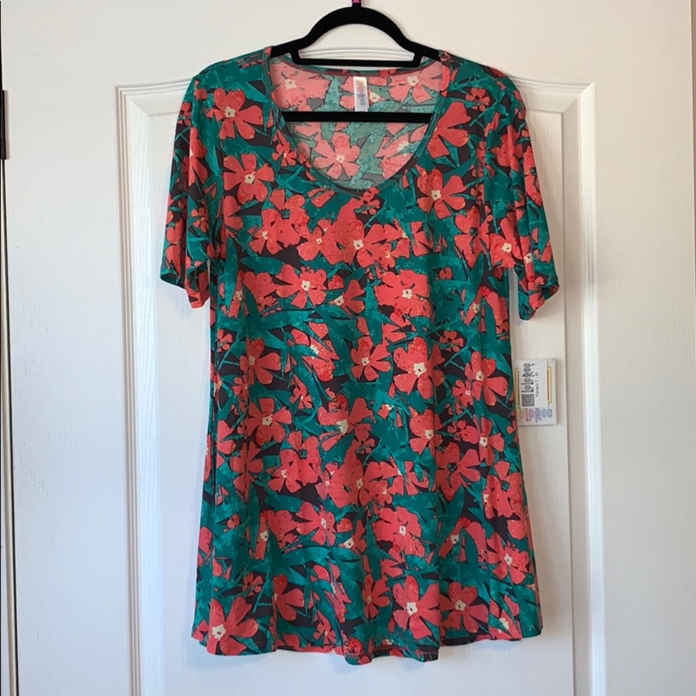 LULAROE PERFECT TEE